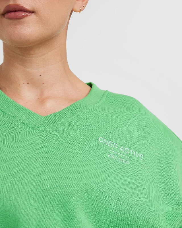 All Day Est 2020 Crop V-Neck Sweatshirt | Jade