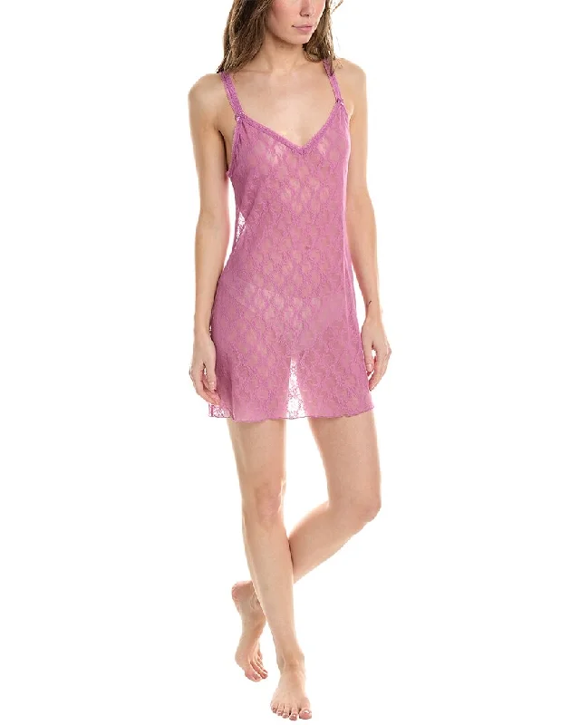 b.temptd by Wacoal Lace Kiss Chemise