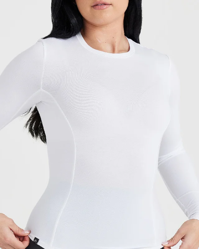 Mellow Soft Long Sleeve Top | White