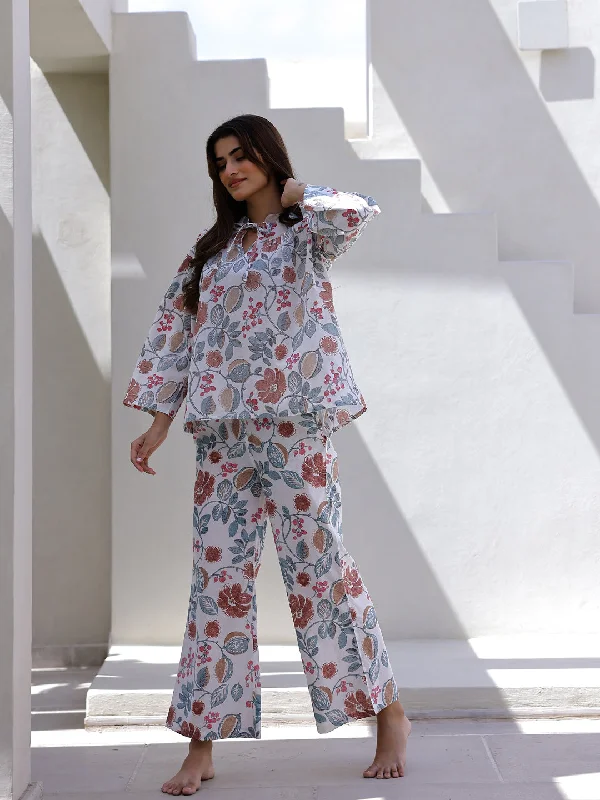 Women Flower Printed Full Sleeves Night Suit